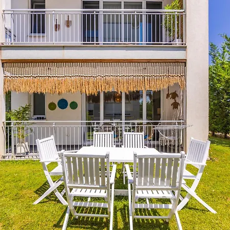 Talea Joyful By Pikhost Apartmán *